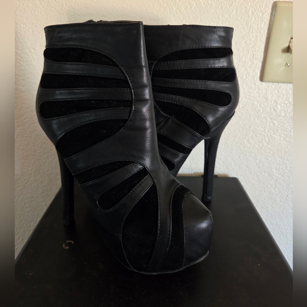 Elegant Black Stiletto Ankle Boots